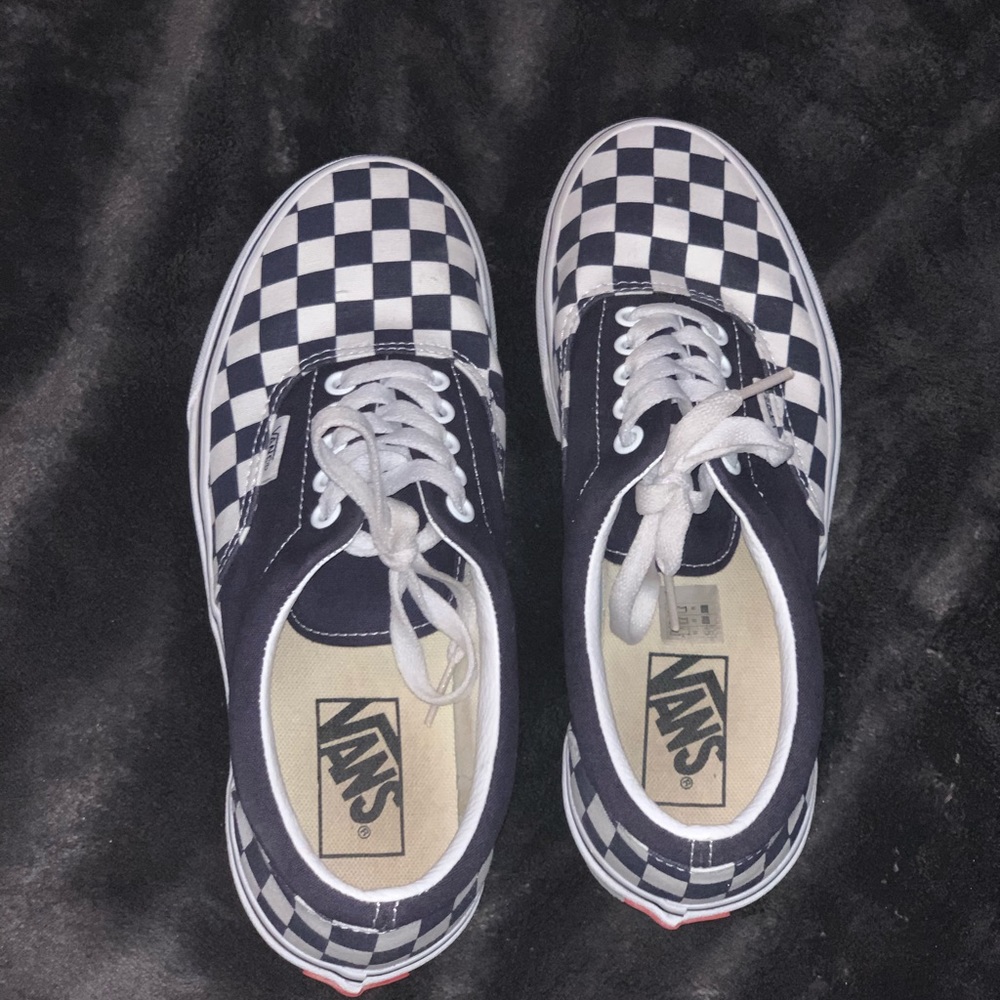 Black/Checkered Vans